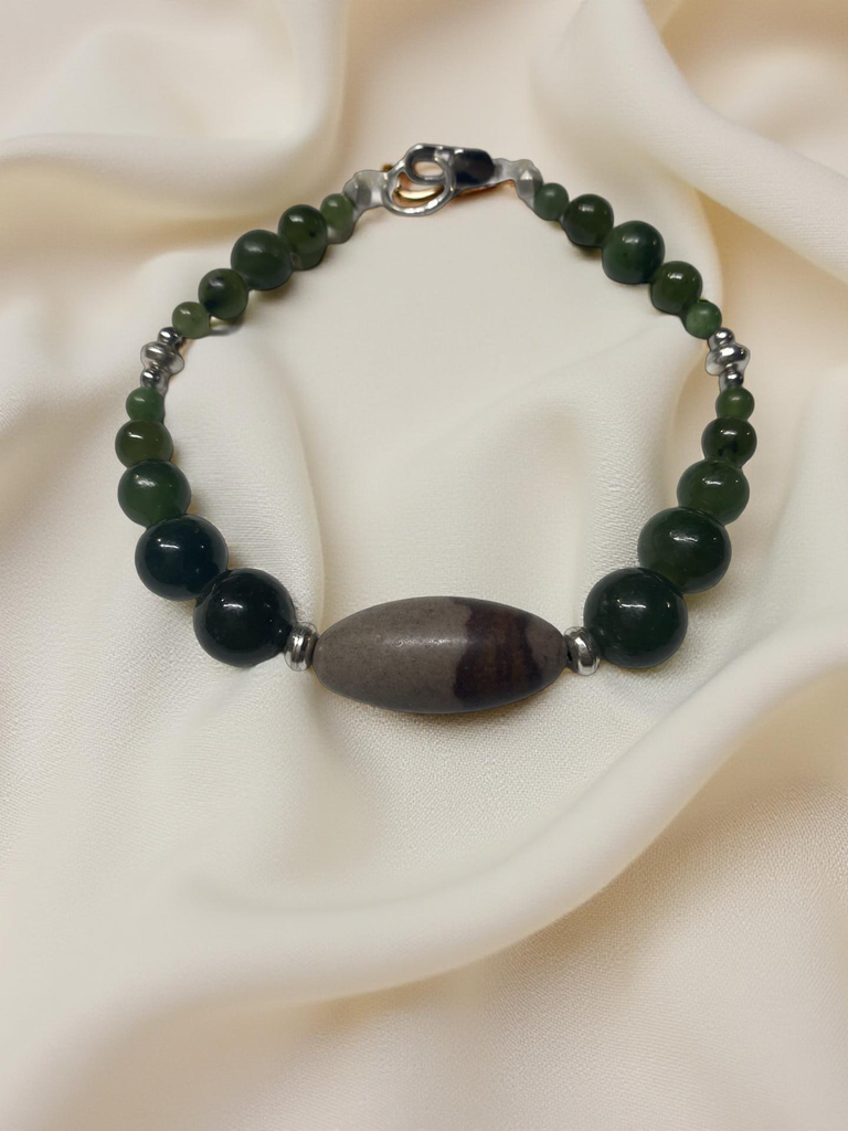 Jade Beaded Bracelet with a Chiva Lingam stone