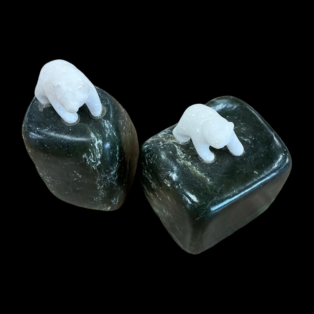Marble Bear on Jade base