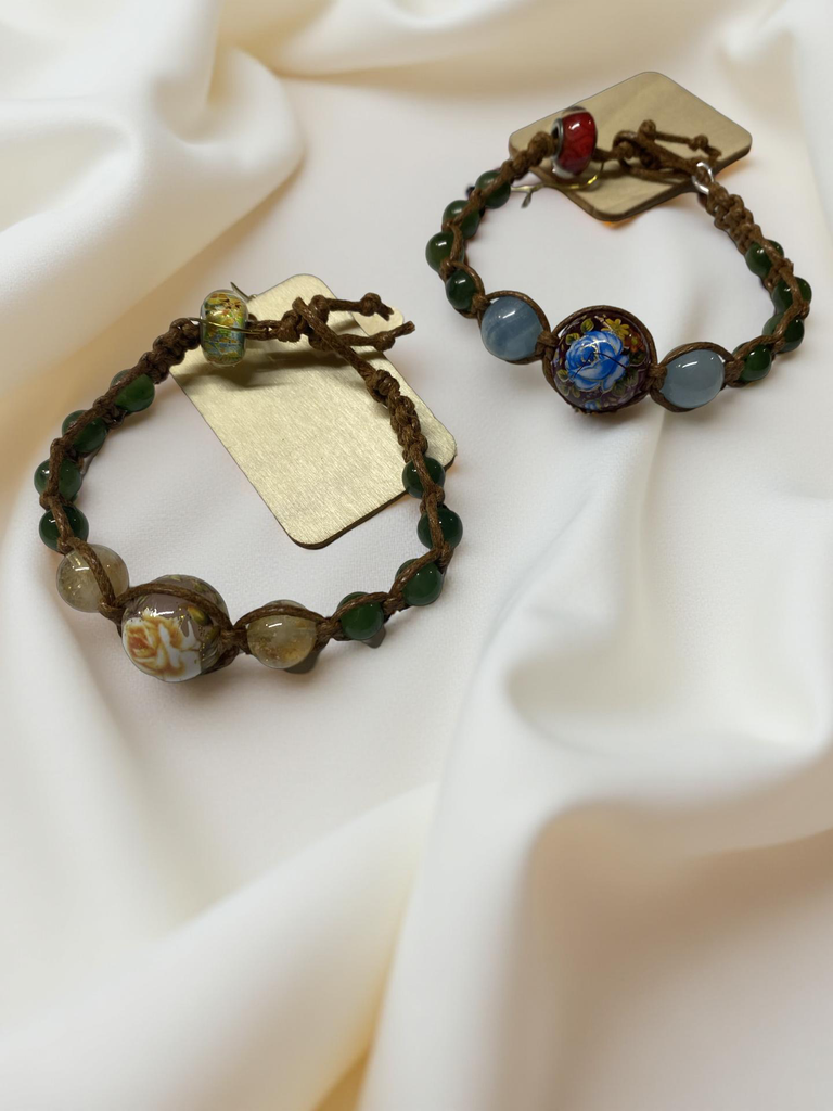 Jade Beaded Bracelet with a Flower Glass Bead