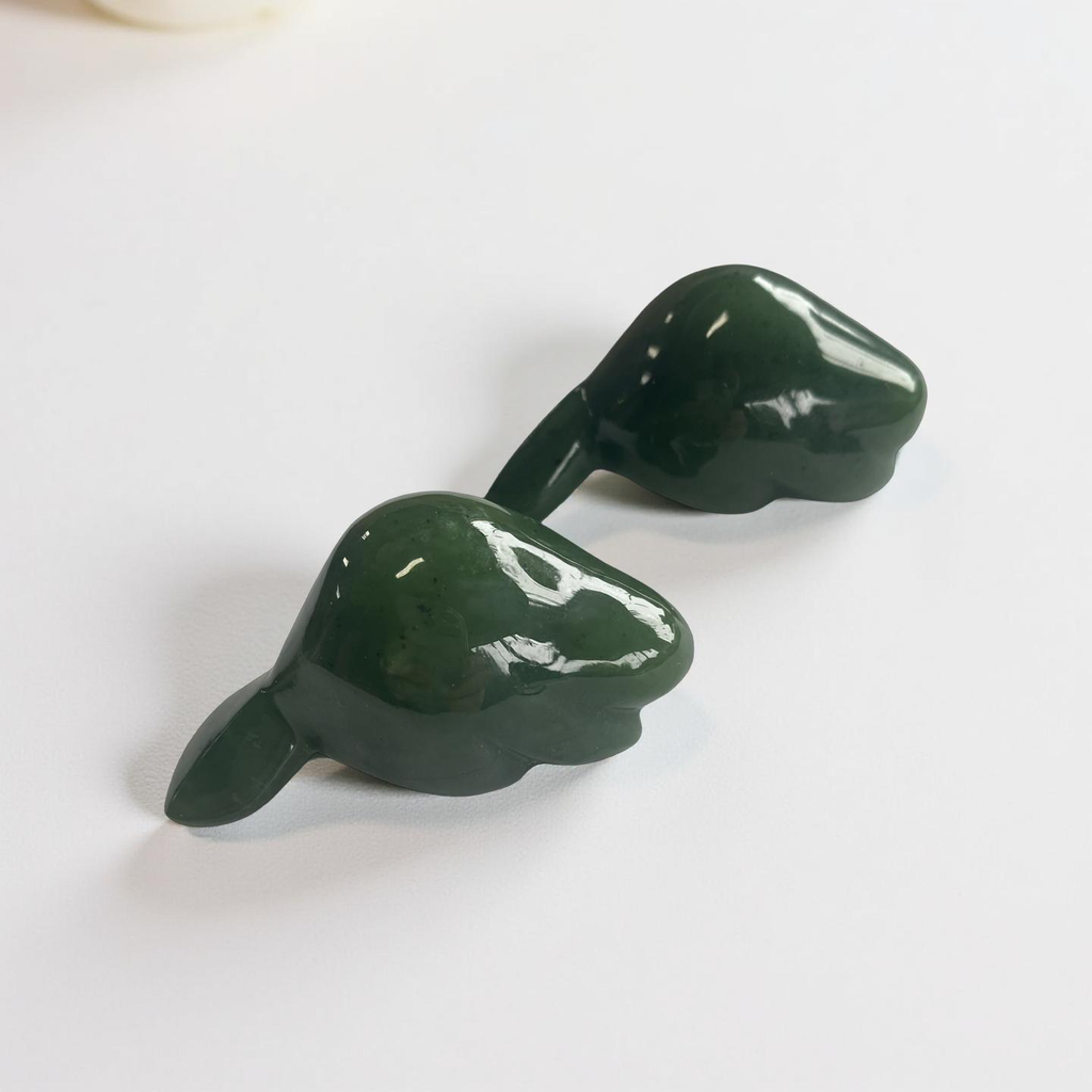 Jade Beaver Sitting