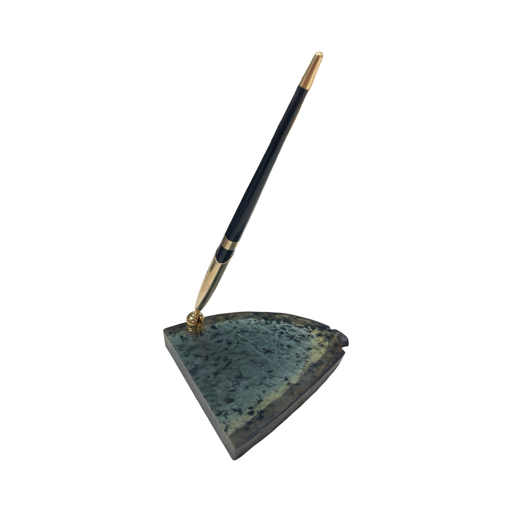River Boulder Jade Pen Holder