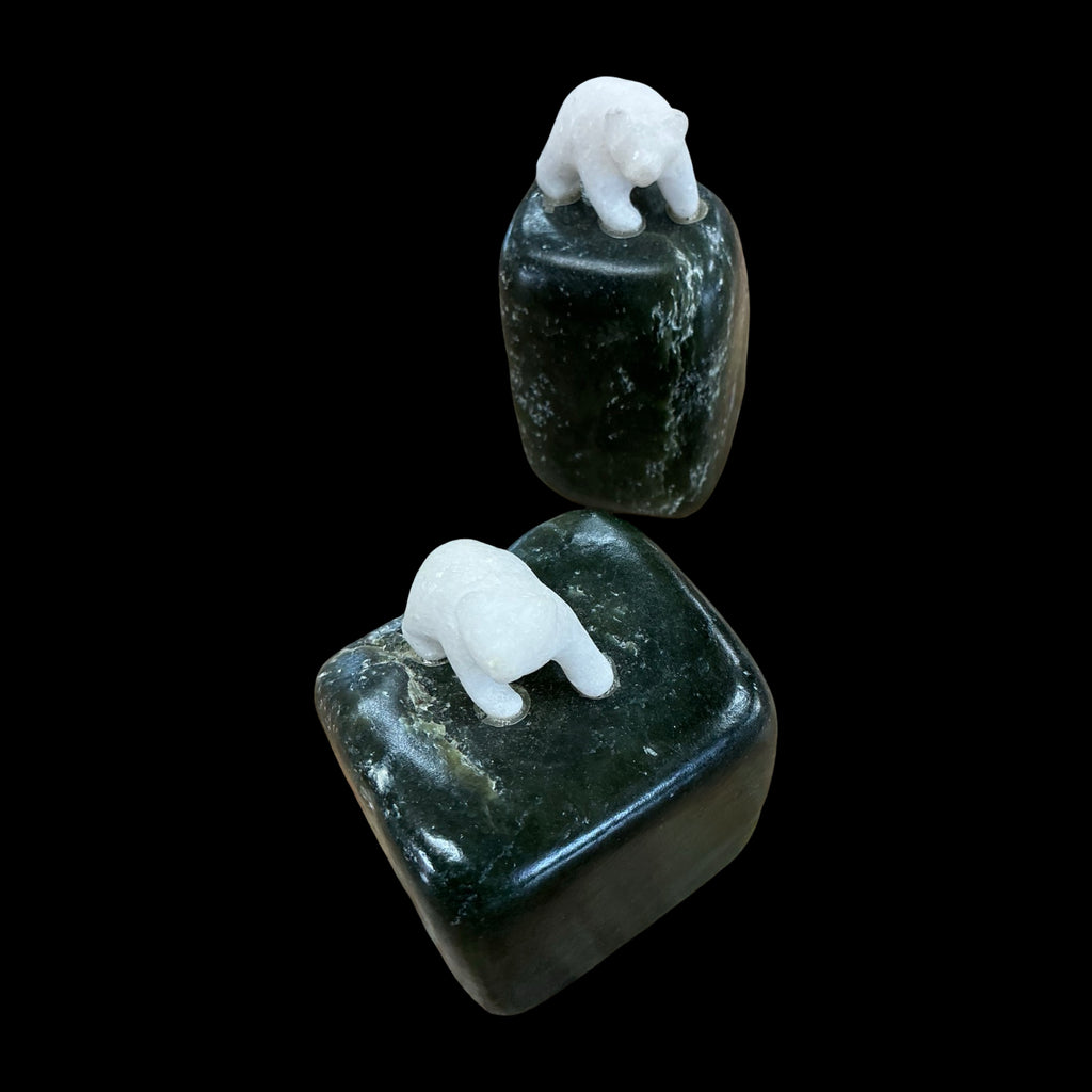 Marble Bear on Jade base
