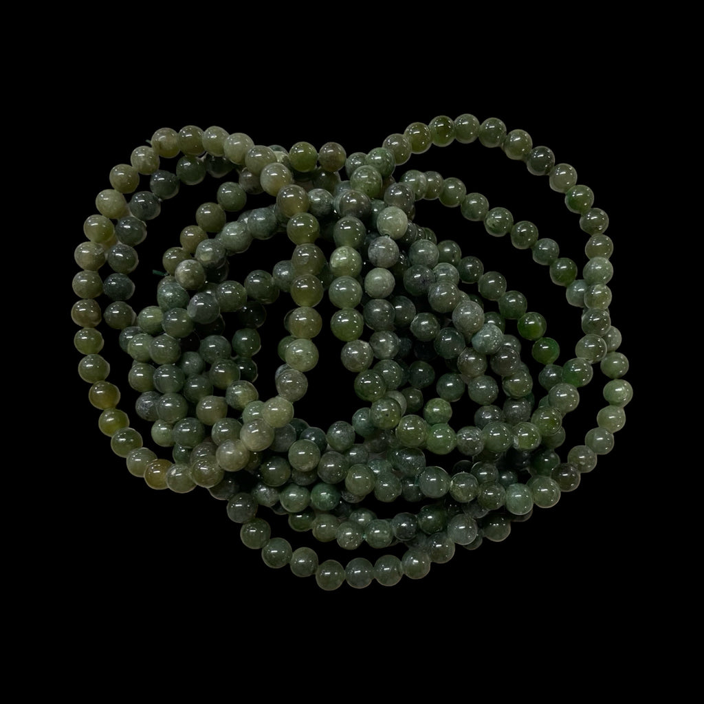 Jade beaded bracelet