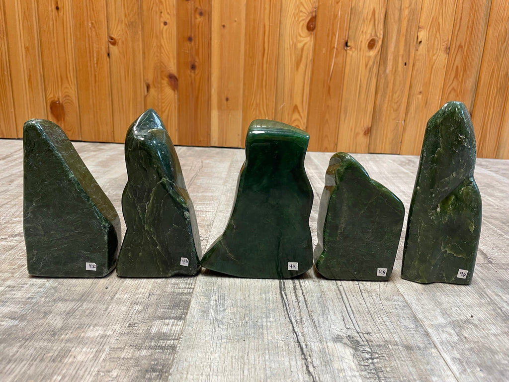 Jade Polished Pieces