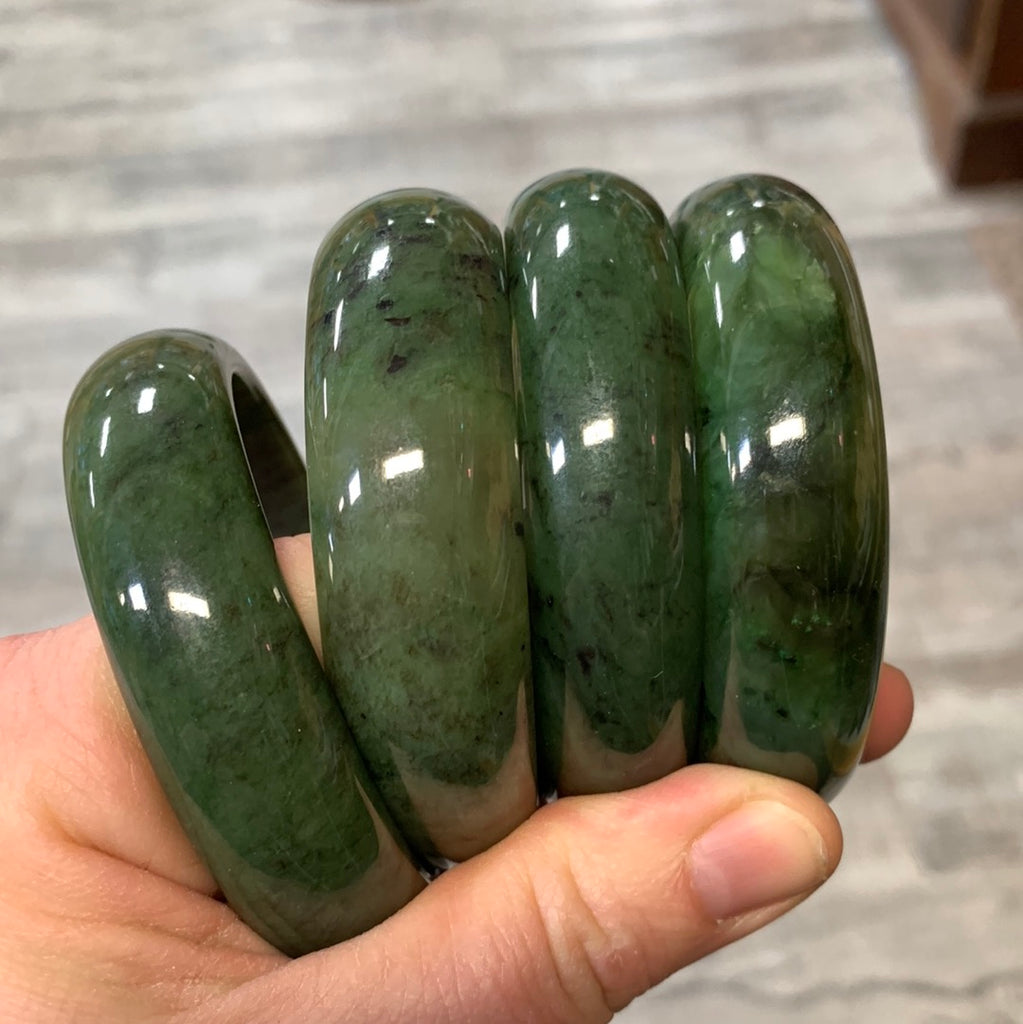 Jade bangle
