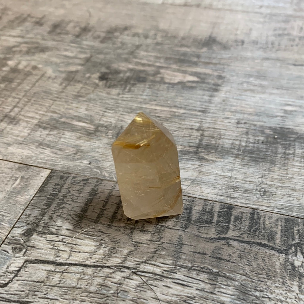 Crystal points