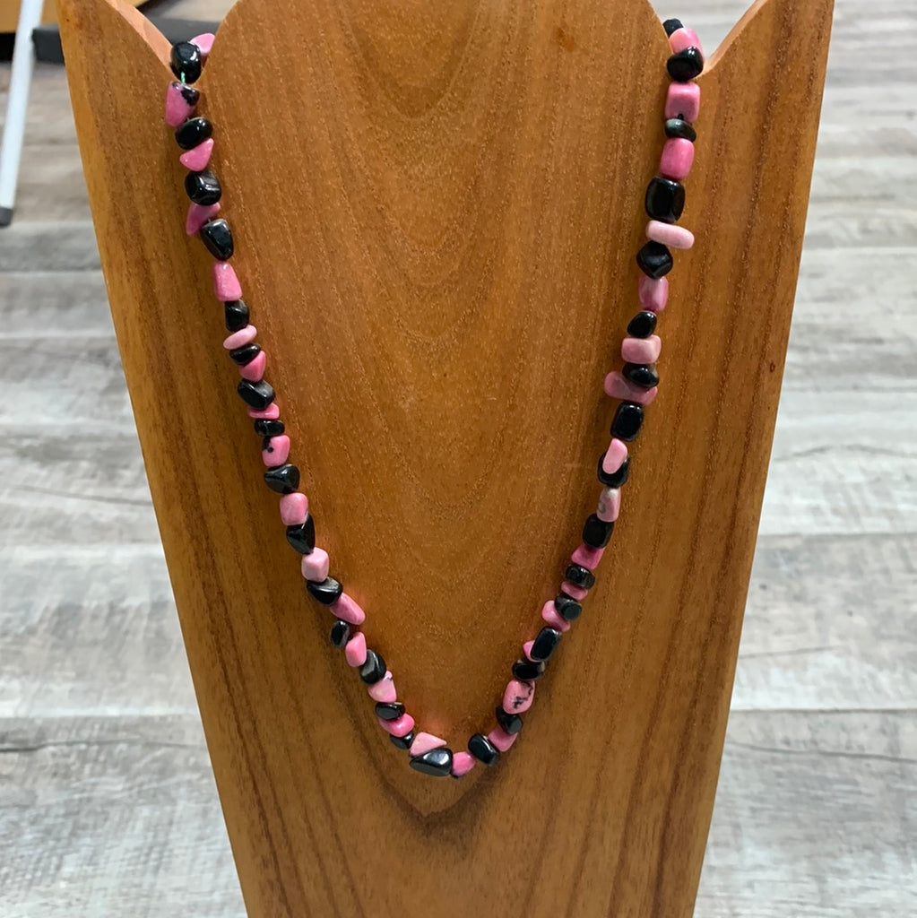 Rhodonite and black jade irregular necklace