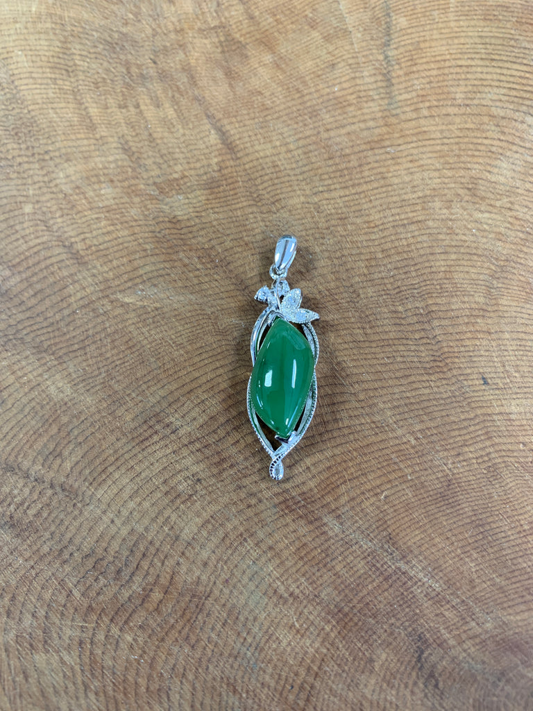 Jade ‘S’ Shape Pendant