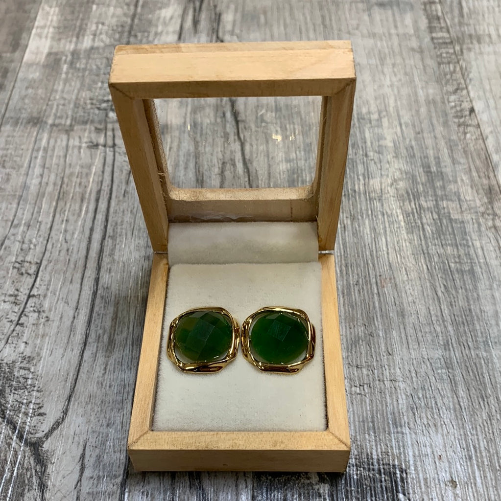 Faceted jade rectangle studs