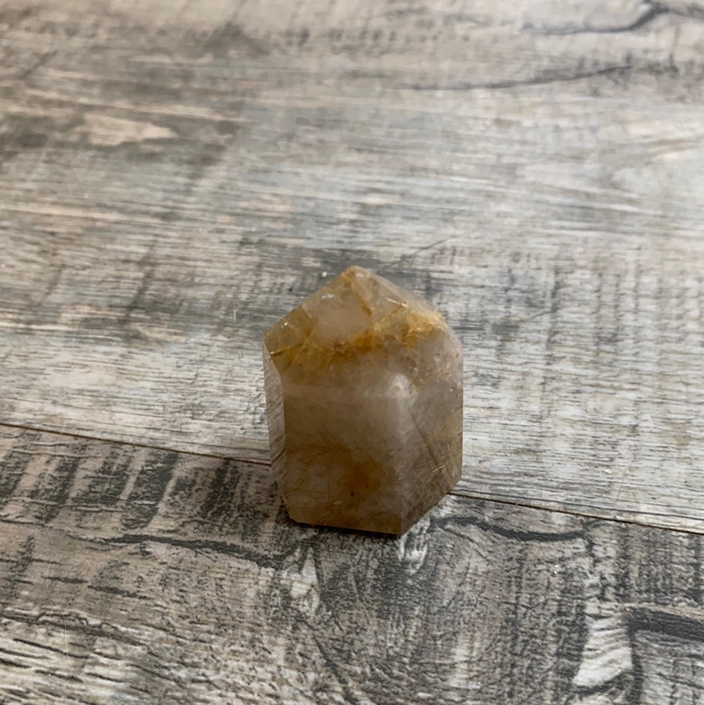 Crystal points