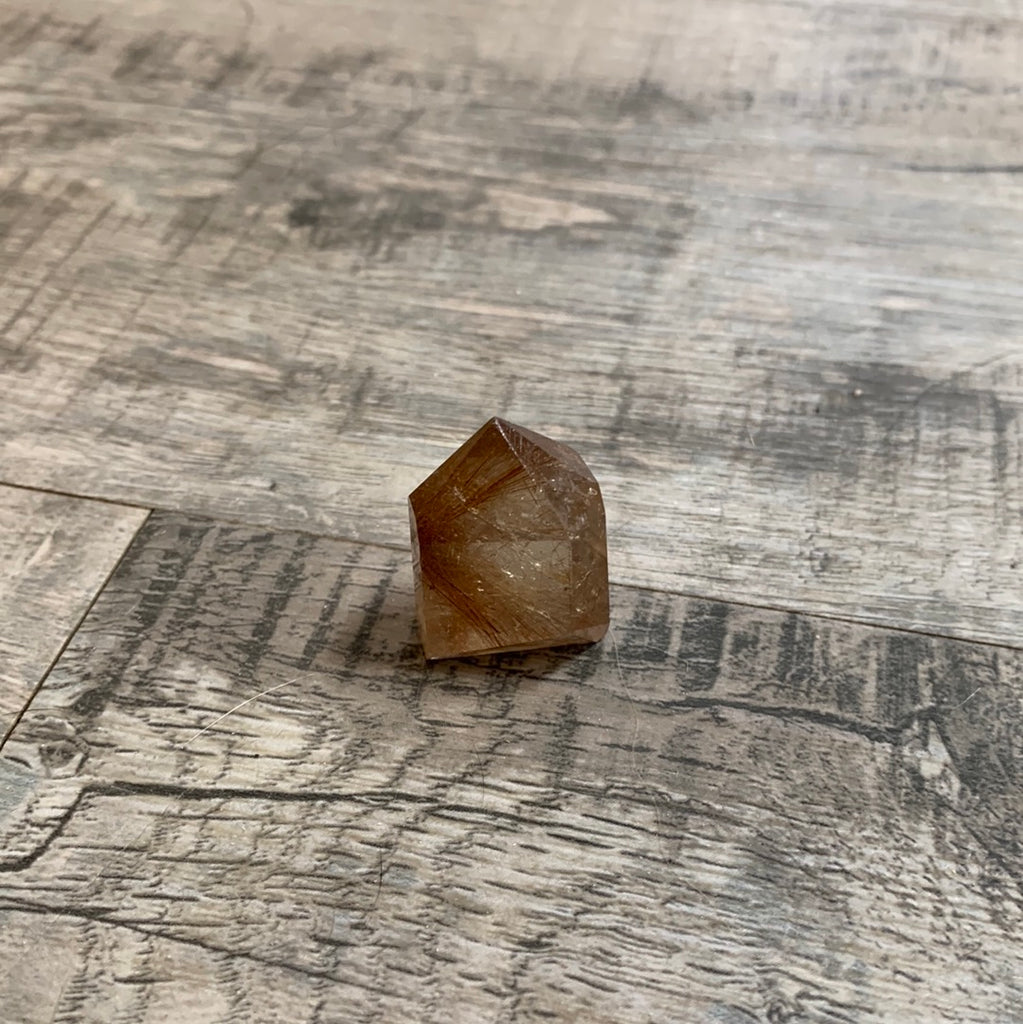 Crystal points