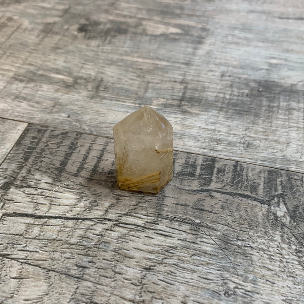 Crystal points